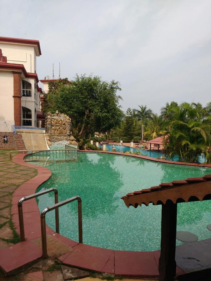 Ocean Waves Sun Baga Hotel Luaran gambar
